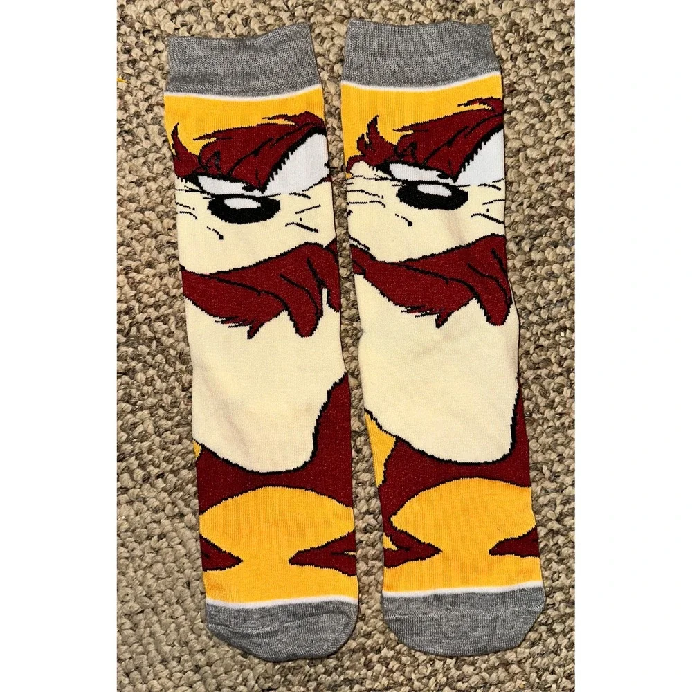 Looney Tunes Tasmanian Devil  Crew Socks Yellow Grey‎ Adult size 9-12 NEW